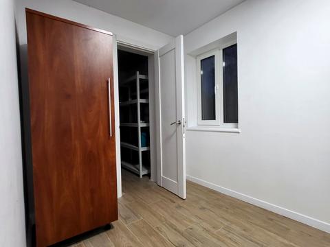 будинок за адресою Космічна, 65
