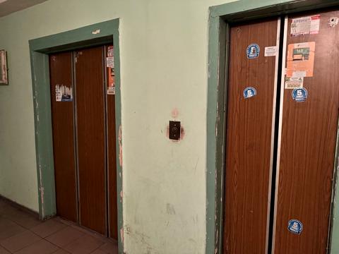 квартира за адресою Червоної Калини просп. (Володимира Маяковського), 38/10