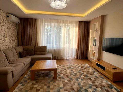квартира за адресою Жасминова вул., 5б