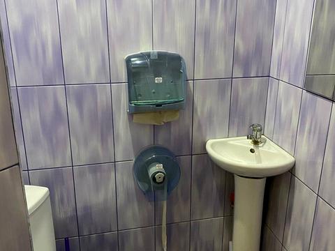 комерційна за адресою Володимира Івасюка просп. (Героїв Сталінграду), 20