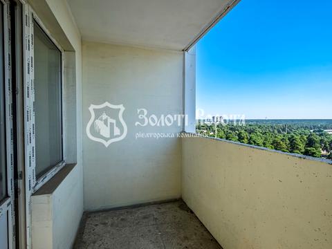 квартира за адресою Київ, Миколи Вінграновського вул., 2