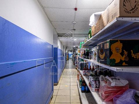 комерційна за адресою Амвросія Бучми бульв., 6-А