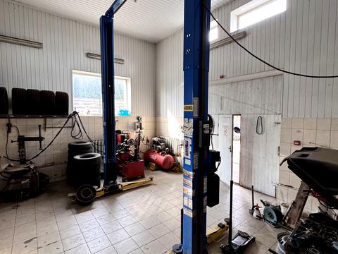 коммерческая по адресу Надворнянская ул., 69