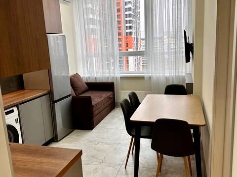 квартира за адресою Миколи Гулака вул., 4