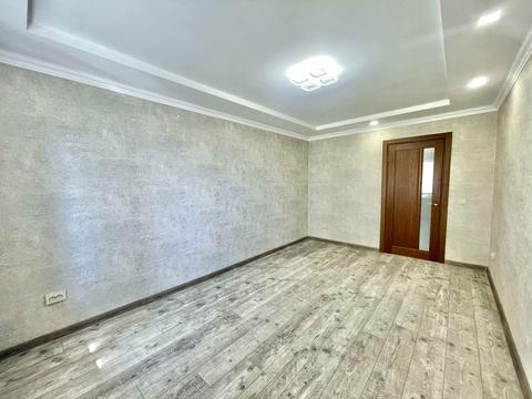 квартира за адресою Олександра Бринжали вул. (Тешебаєва), 1