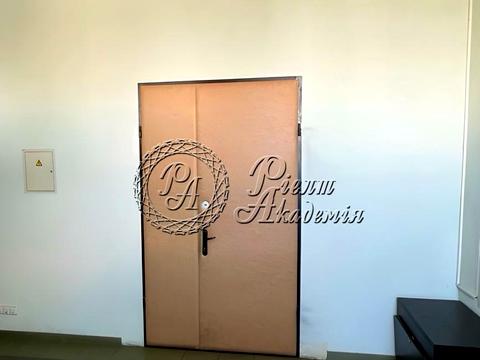 комерційна за адресою Старокиївська вул., 93