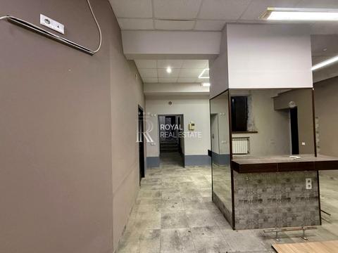 комерційна за адресою Панаса Мирного вул., 3