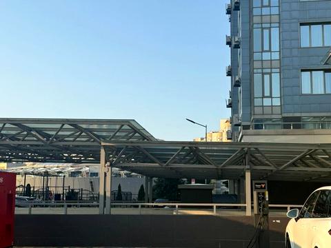 паркомісце за адресою Трускавецька вул., 6-В