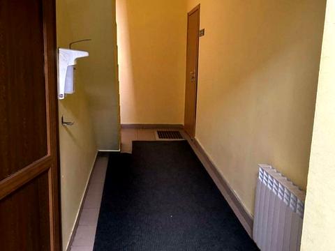 комерційна за адресою Саксаганського вул., 106Б