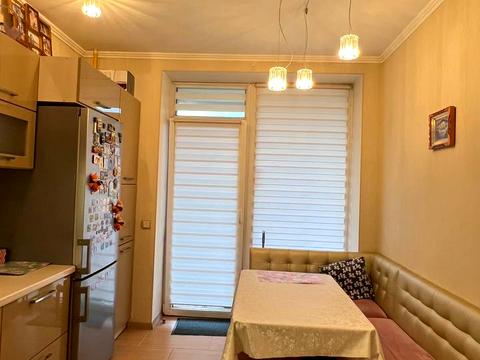 квартира за адресою Івана Кавалерідзе вул., 11