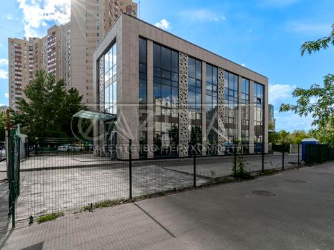 коммерческая по адресу Петра Григоренко просп., 10