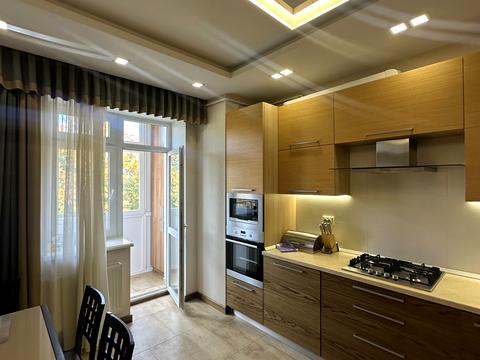 квартира за адресою Жасминова вул., 5б