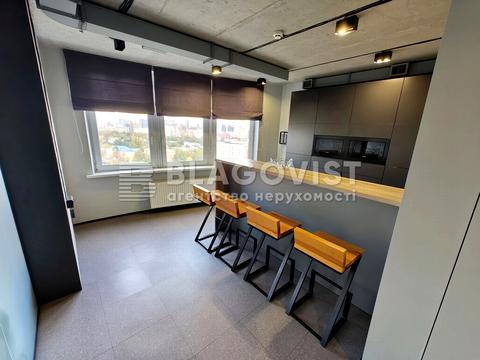 коммерческая по адресу Валерия Лобановского просп., 150-Б