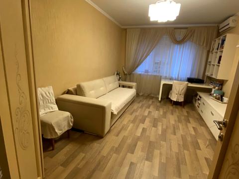 квартира за адресою Червоної Калини просп. (Володимира Маяковського), 22-А