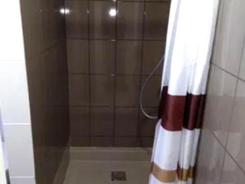 комерційна за адресою Ювілейна, 7