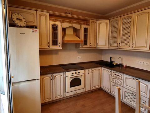 квартира за адресою Авіаконструктора Ігоря Сікорського вул. (Танкова), 4