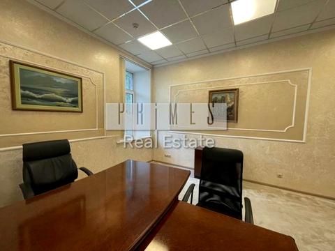 комерційна за адресою Панаса Мирного вул., 1