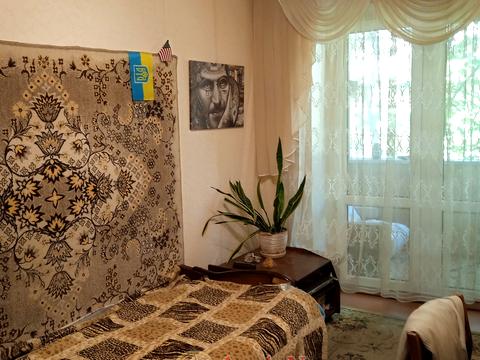 квартира за адресою Князя Володимира Великого просп., 136