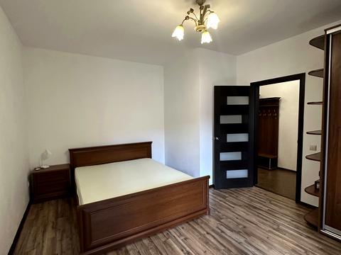 квартира за адресою Тичини вул., 65