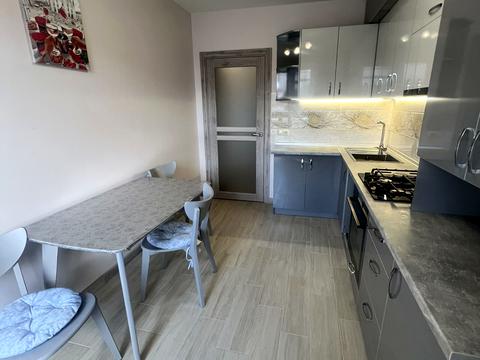 квартира за адресою Замарстинівська вул. (Калініна), 233-Б
