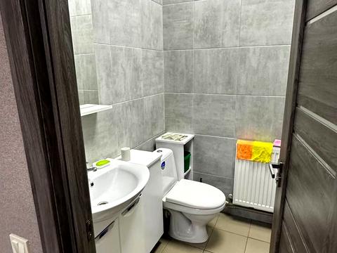 комерційна за адресою Горбачевського вул., 40а