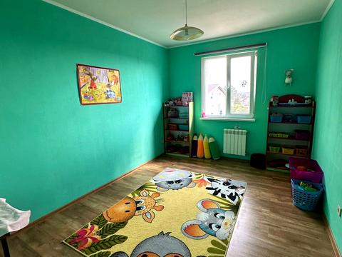 комерційна за адресою Андріївська, 27