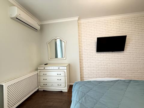 квартира за адресою Регенераторна вул., 4