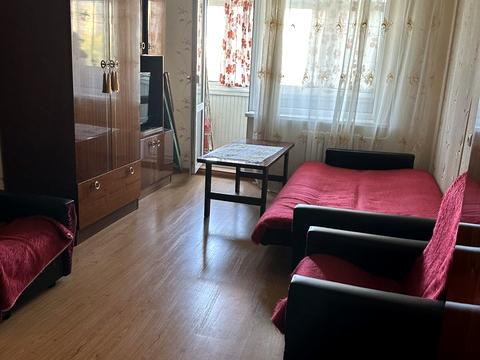 квартира за адресою Академіка Корольова вул., 72