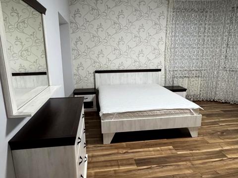 будинок за адресою Бабушкіна пл.