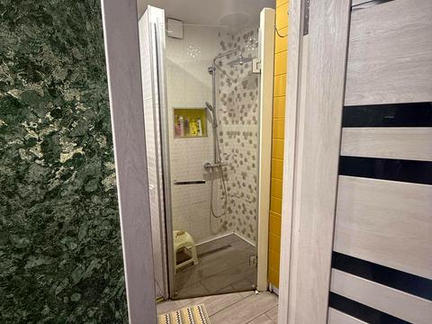 квартира за адресою Молодіжна вул., 5