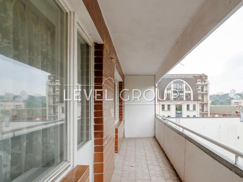 квартира за адресою Тарасівська вул., 21