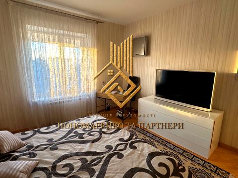 квартира за адресою Дмитрівська вул., 69