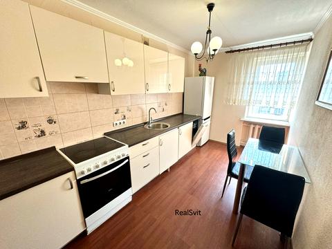 квартира за адресою Павла Тичини просп., 8