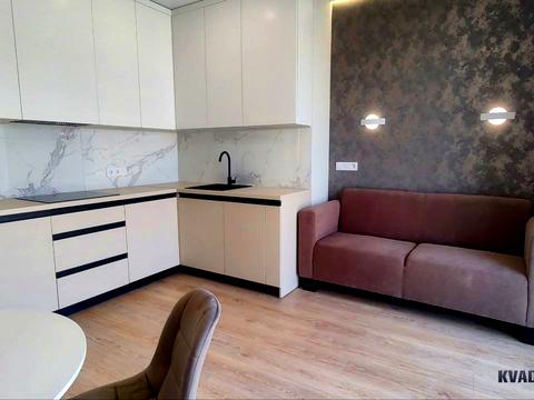 квартира за адресою Добровольців пров., 3