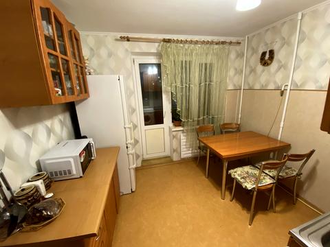 квартира за адресою Братиславська вул., 44 а