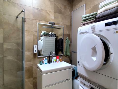 квартира по адресу Столярського ул., 18