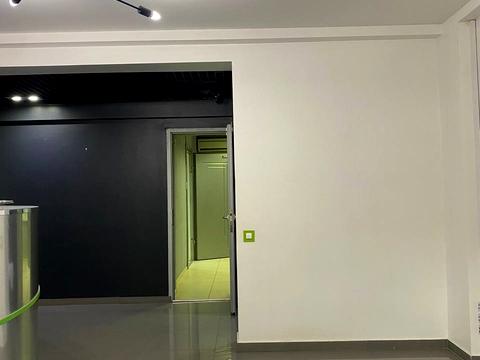 комерційна за адресою Мечникова вул. (Кловський), 18