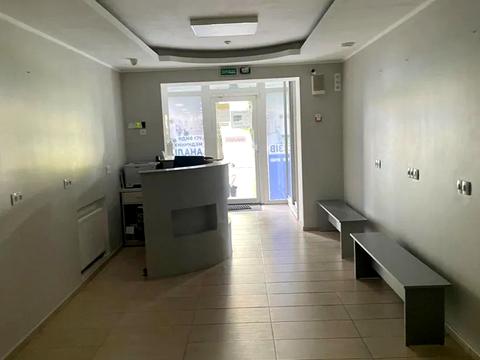комерційна за адресою Героїв просп., 12
