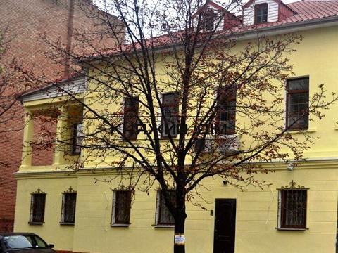комерційна за адресою Спаська вул., 24/15