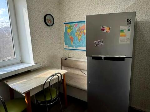 квартира за адресою Зінаїди Білої, 3