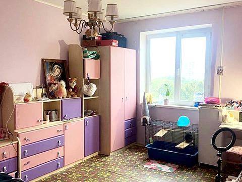 квартира за адресою Антіна Манастирського вул. (), 1