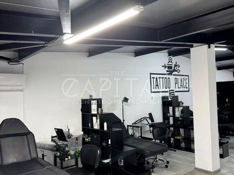 комерційна за адресою Казимира Малевича вул. (Боженка), 8Б