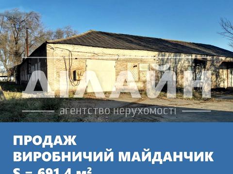 комерційна за адресою Теплобудівна вул., 22