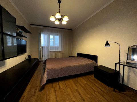 квартира за адресою Драгоманова вул., 1-Б