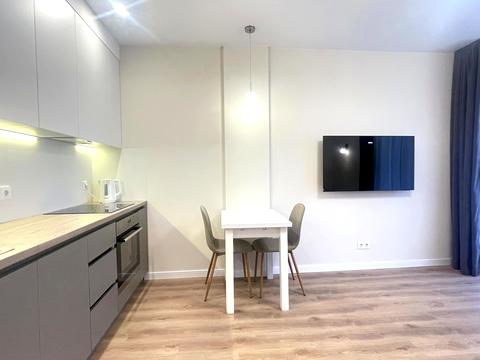 квартира за адресою Київ, Родини Кістяківських вул., 6