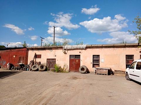 комерційна за адресою Хриплинська вул., 21