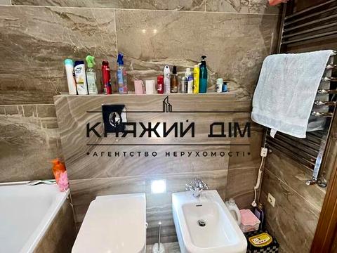 квартира за адресою Зарічна вул., 1-Б