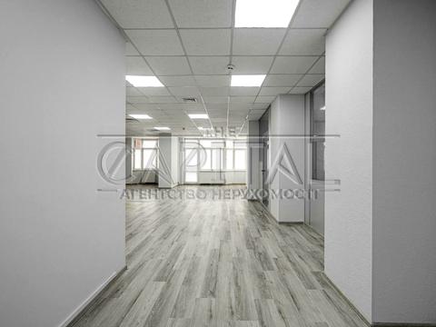 комерційна за адресою Кловський узвіз, 11