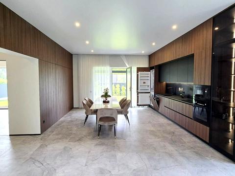 будинок за адресою Лісовий пров.