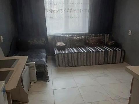 квартира за адресою Добровольців пров., 10